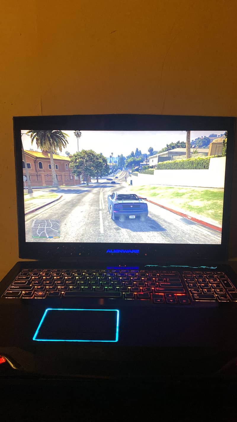 Dell Alienware Gaming Laptop Gta 5 Valorant Smooth gameplay 3