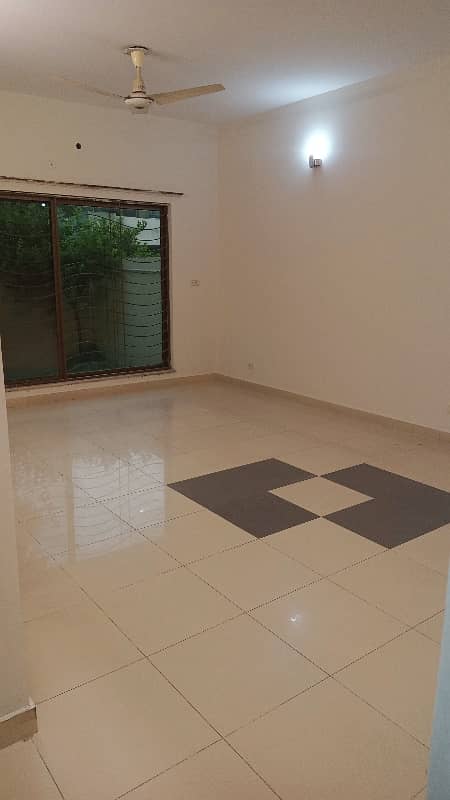 House available for Rent in Askari 11 sec-A Lahore 17