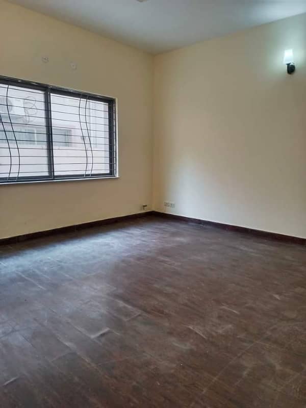 House available for Rent in Askari 11 sec-A Lahore 31