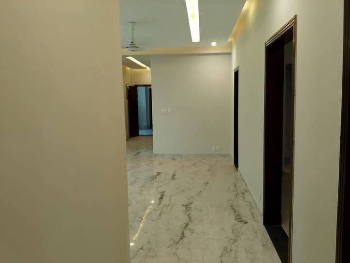 Brend New Apartment available for Rent in Askari 11 sec-D Lahore 35