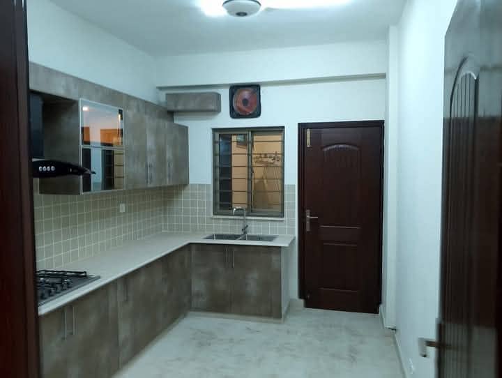 Brend New Apartment available for Rent in Askari 11 sec-D Lahore 37