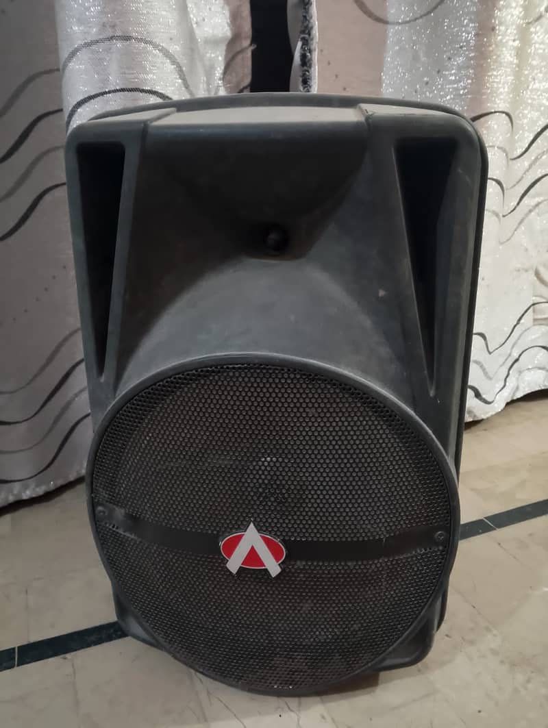 Selling Audionic Speaker 0