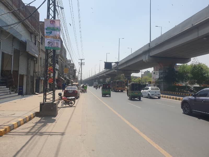 25 Marla Commercial Building With Basement Available For Sale In ichhra On Main Ferozpur Road Lahore 19