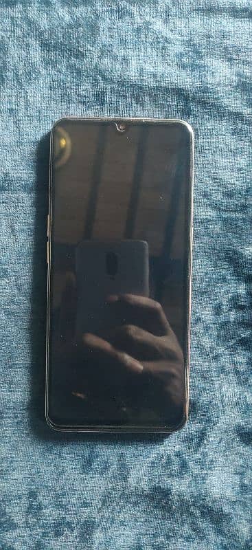 Oppo F17 All okay 10 by 9 Condition 1