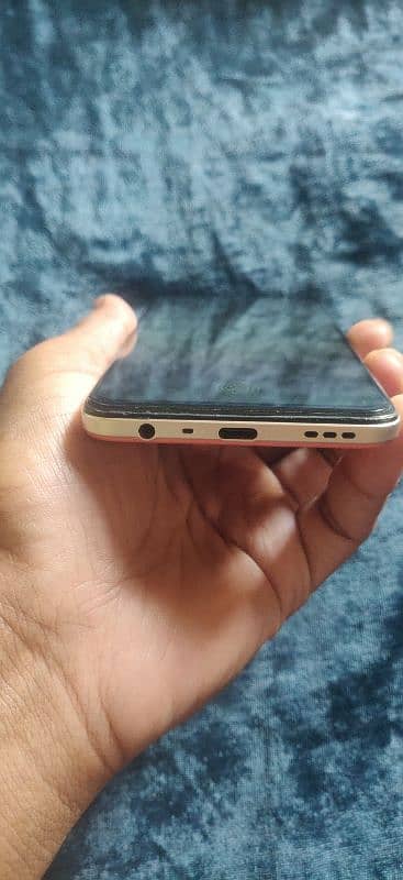 Oppo F17 All okay 10 by 9 Condition 3