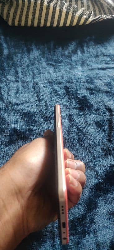 Oppo F17 All okay 10 by 9 Condition 4