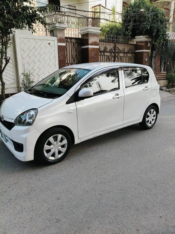 Daihatsu Mira 2014 parl white 11