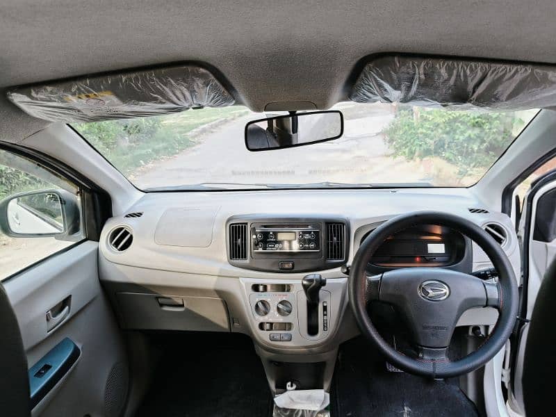 Daihatsu Mira 2014 parl white 13