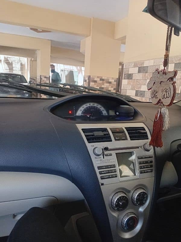 Toyota Belta 2006 4