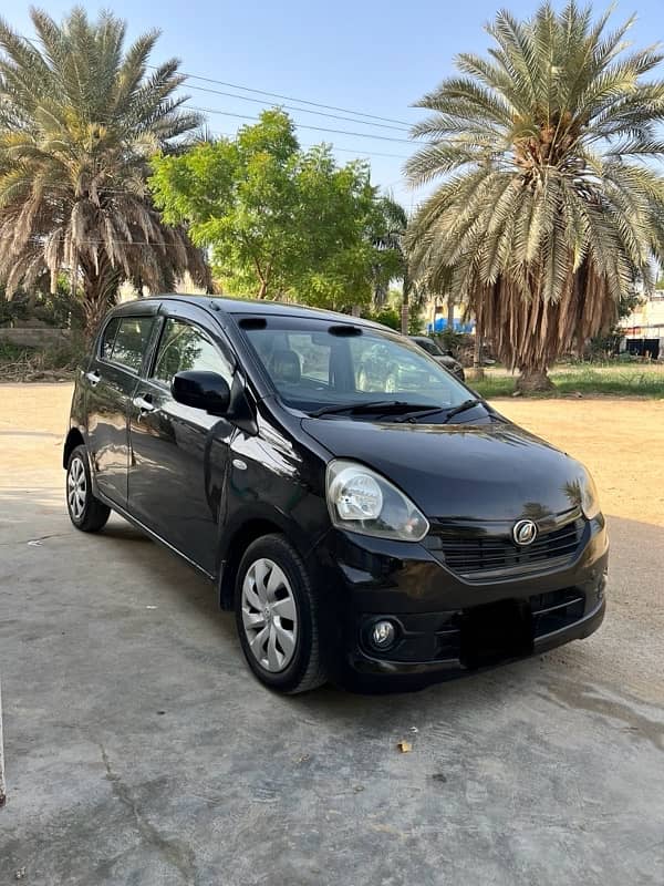 Daihatsu Mira 2