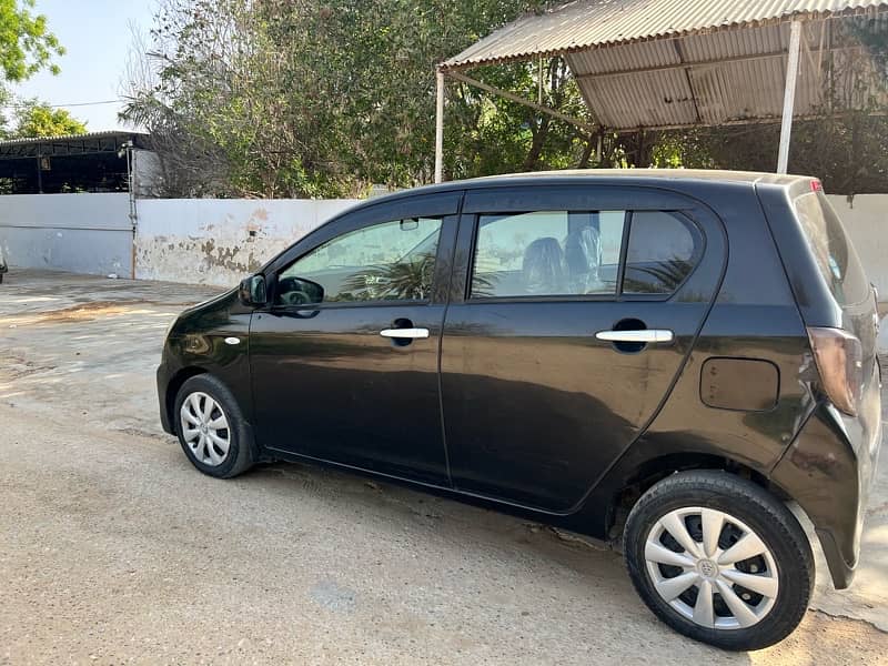 Daihatsu Mira 6