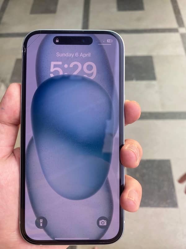 IPHONE 15 128GB 1