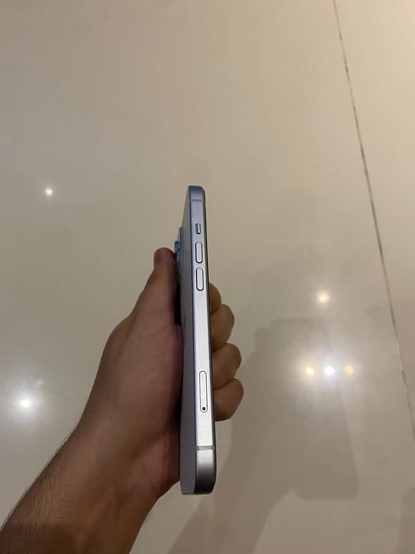 IPHONE 15 128GB 2