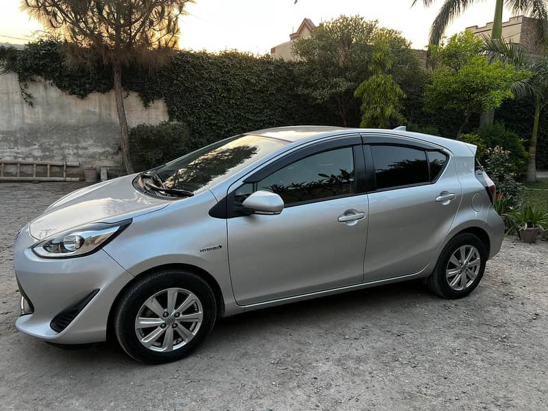 Toyota Aqua G LED Soft Leather Selection 2019 Model 2