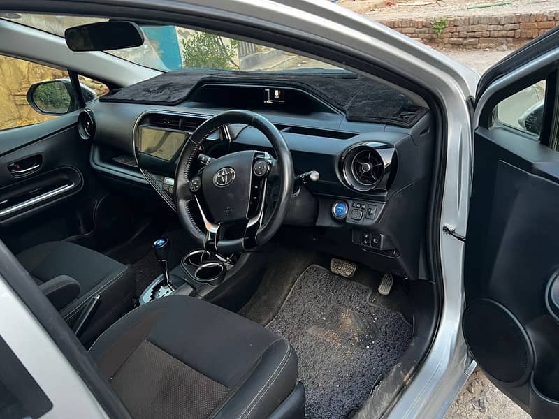 Toyota Aqua G LED Soft Leather Selection 2019 Model 8