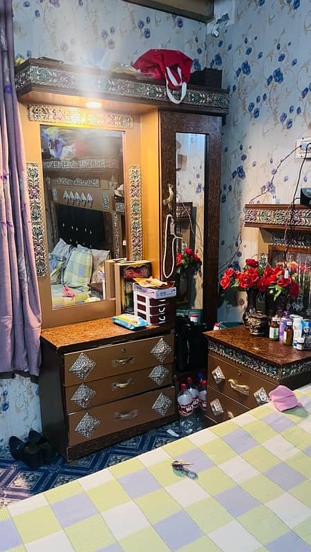 urgent sale new furniture bed side table 0