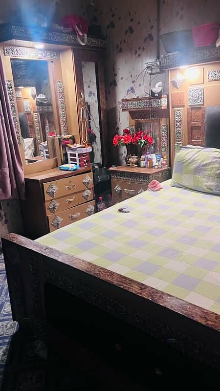 urgent sale new furniture bed side table 5