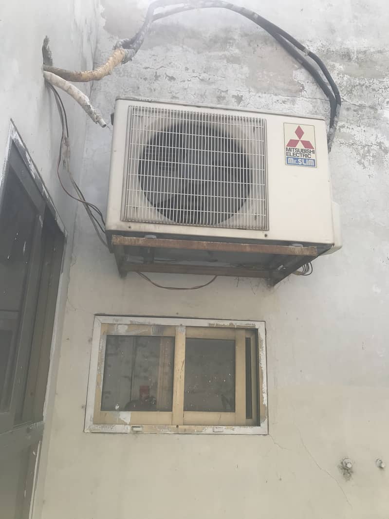 final 42000 Mitsubishi 1.5 ton AC with bombat cooling 1
