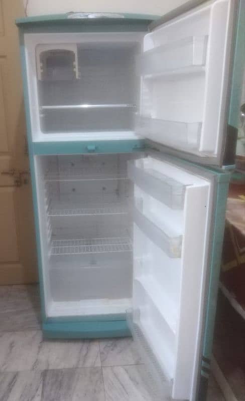 Fridge for sale best cooling. . . 4