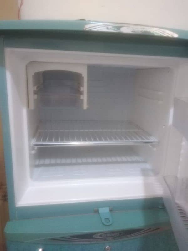 Fridge for sale best cooling. . . 7