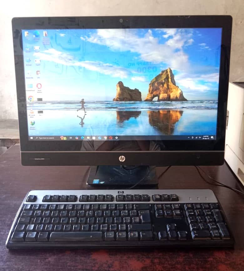 HP EliteOne 800 G5 LED PC - 8th Gen Core i5 8GB 500GB SSD 23.0" Touch 0