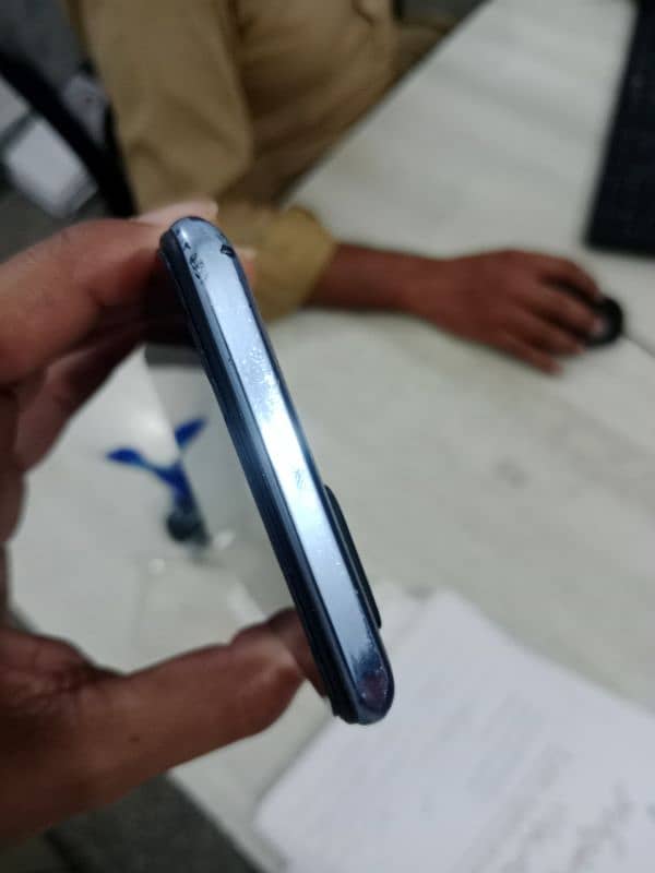 infinix note 10 pro 8/128 finger off hy 1