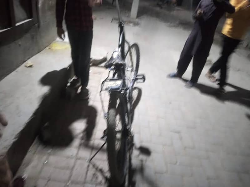 wheeling cycle gear wali for sale & exchange mobile 4