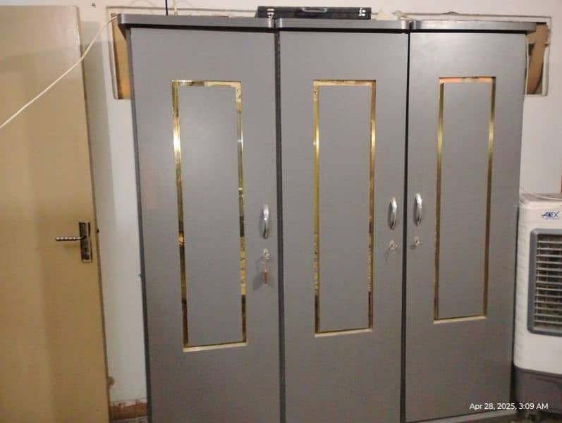 urgently sell my furniture 1