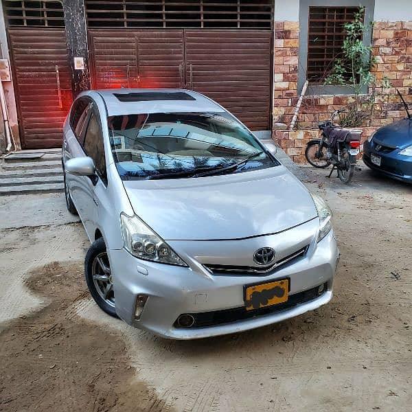 Toyota Prius Alpha G Led 2014 8