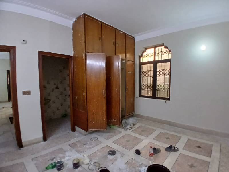 Allama Iqbal Town Corner House For Sale 5