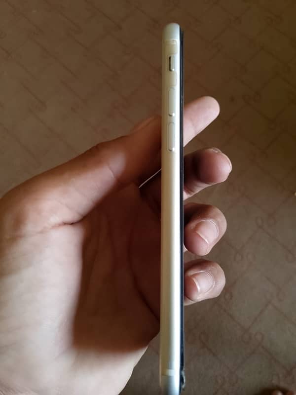 i phone se urgent sale and exchange with good phone 3