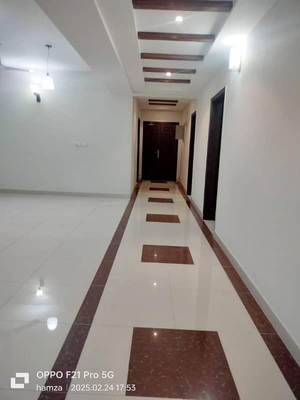 11 Marla 3 Bedroom Modern Apartment With Spectacular View Available For Sale In Askari 11 Lahore 3
