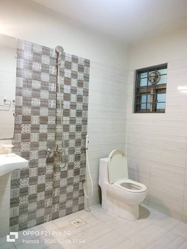 11 Marla 3 Bedroom Modern Apartment With Spectacular View Available For Sale In Askari 11 Lahore 7
