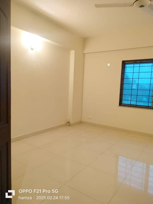 11 Marla 3 Bedroom Modern Apartment With Spectacular View Available For Sale In Askari 11 Lahore 11