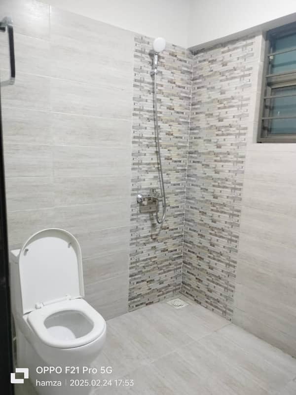 11 Marla 3 Bedroom Modern Apartment With Spectacular View Available For Sale In Askari 11 Lahore 13