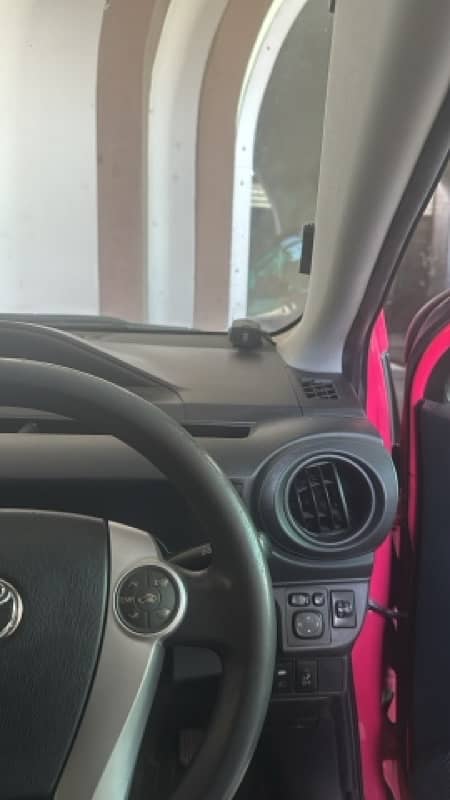Toyota Aqua 2014/17 excellent Condition 03266062626 6