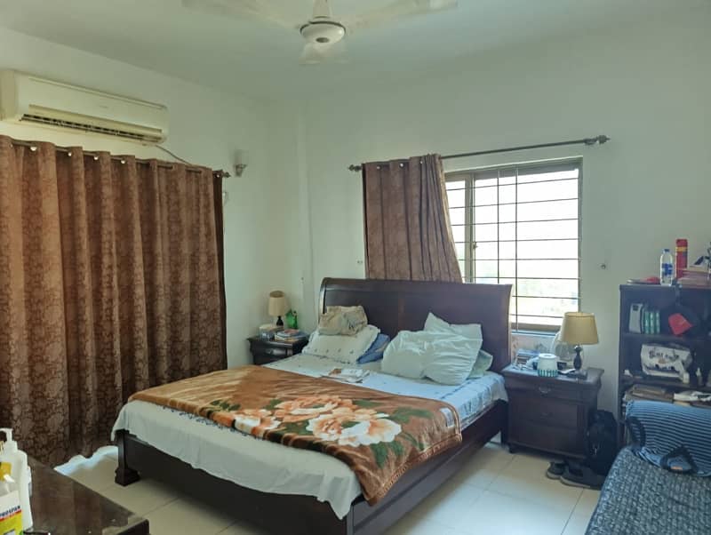 12 Marla 4 Bedroom Apartment At 6th Floor Available For Sale 11