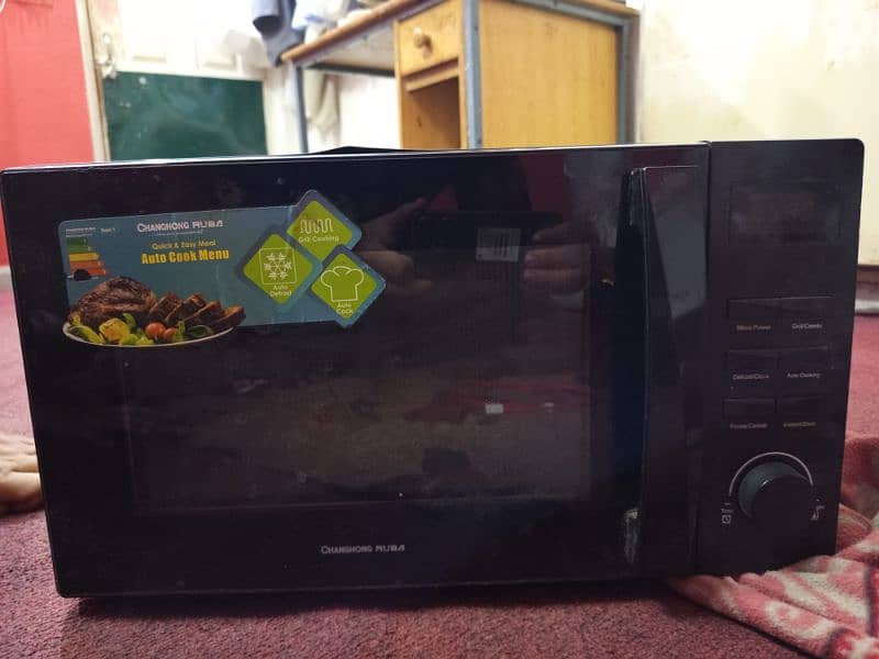 CHANGHONG RUBA microwave oven for sale in good condition 2