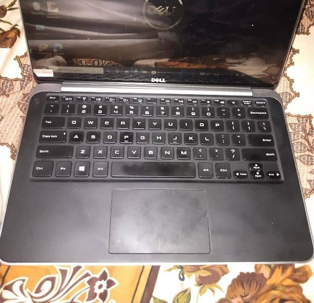 Dell xp513.9333 0
