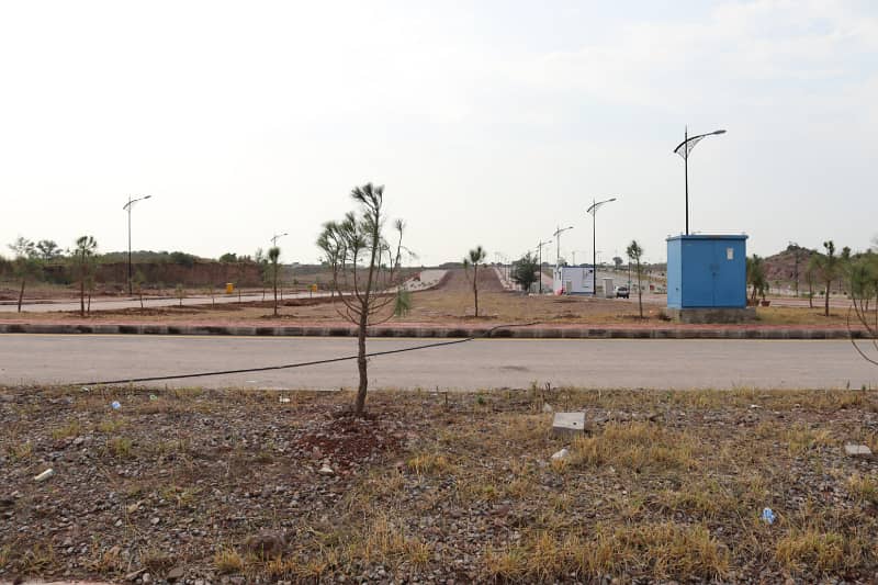 Ready for Construction! 5 Marla Plot for Sale 4