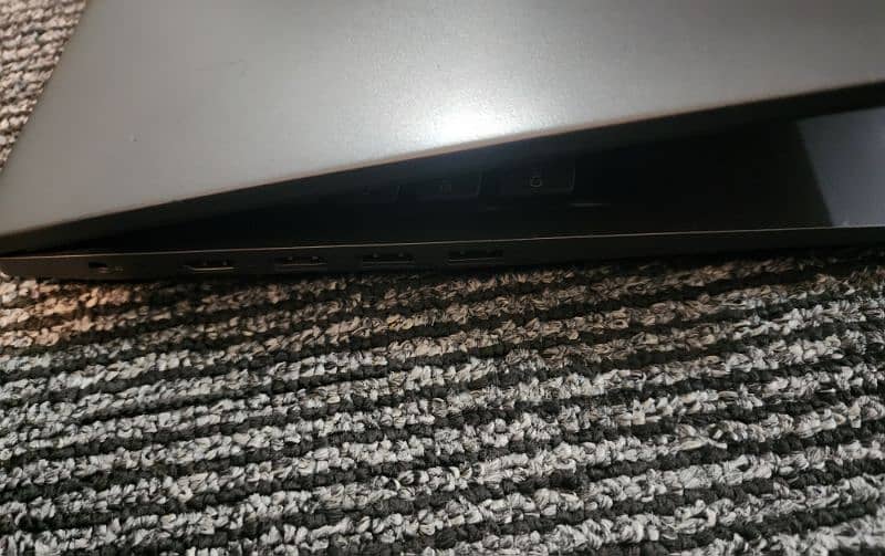 LENOVO V15 - I5 10TH GENERATION 5
