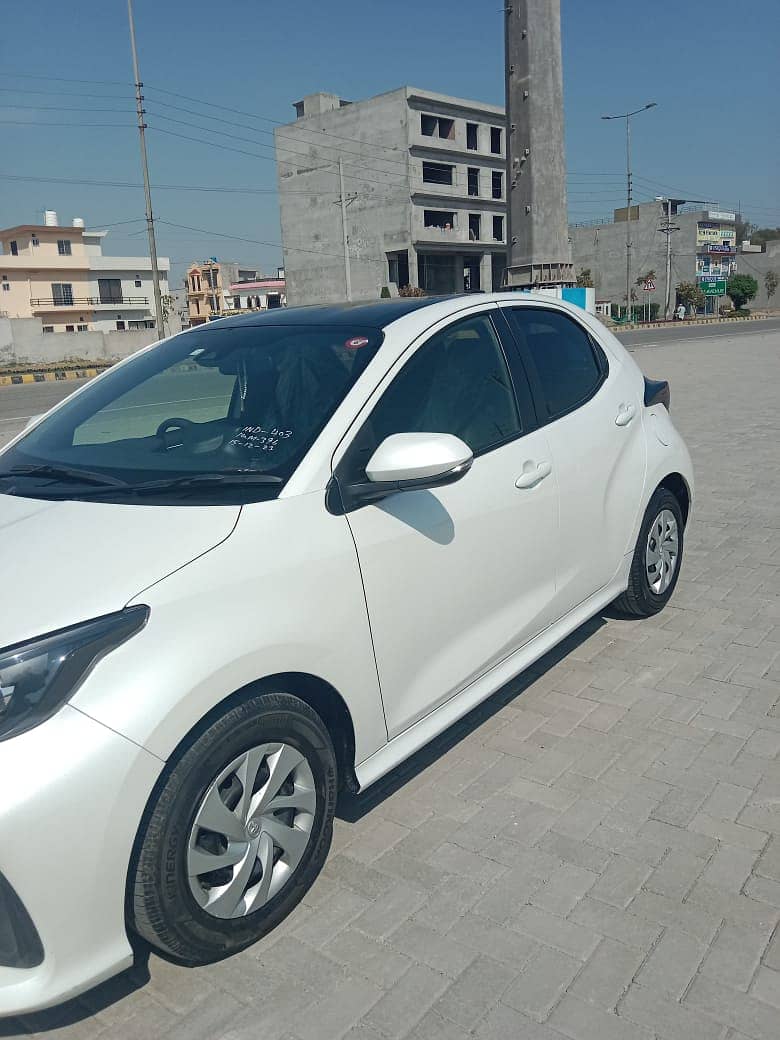 Toyota Yaris 2022 5
