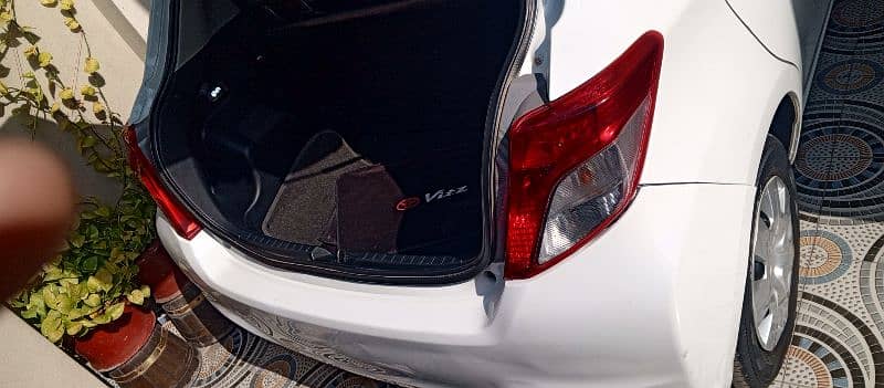 Toyota Vitz 2015 16