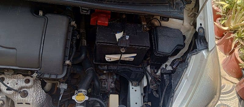 Toyota Vitz 2015 18