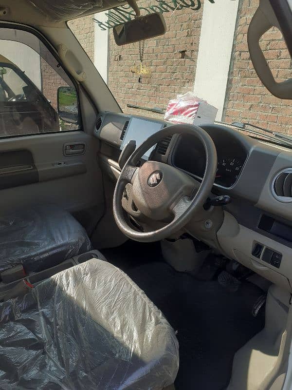 Suzuki Every 2015 3