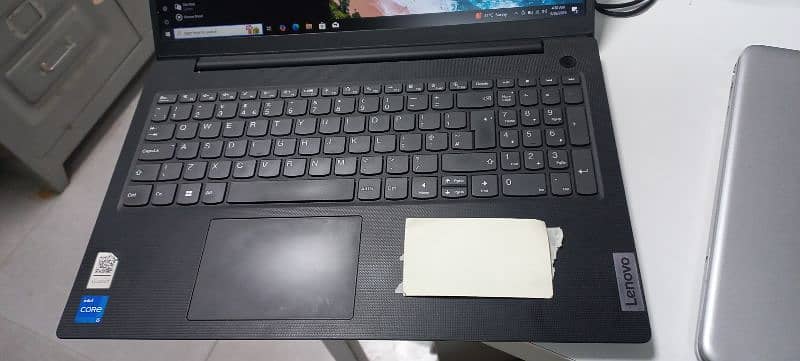 lenovo ideapad  laptop 8