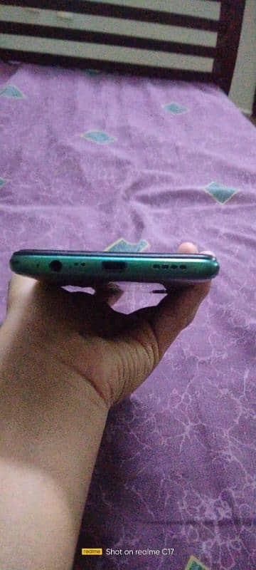 realme 5i 0