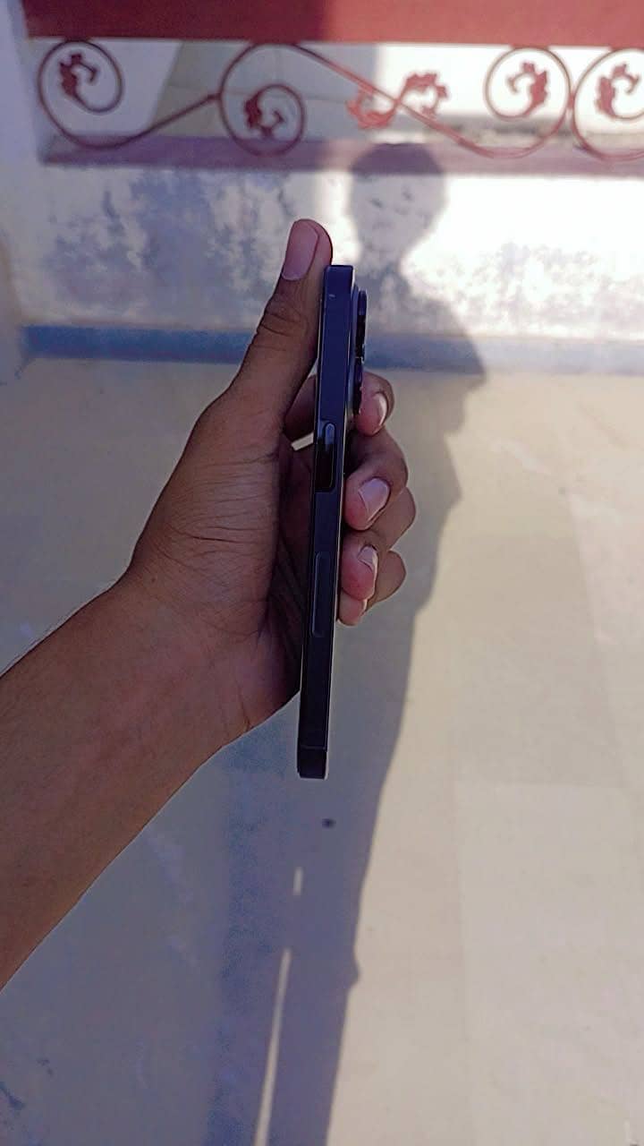 iphone 14 pro factory 2