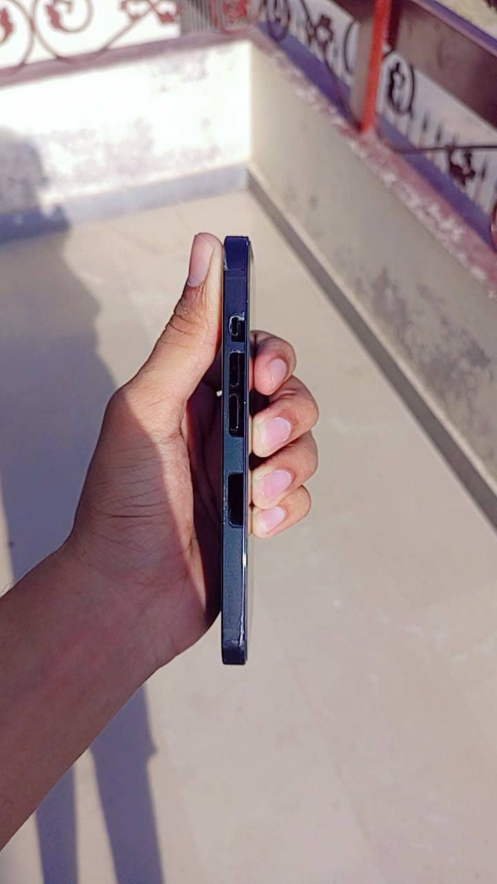 iphone 14 pro factory 3