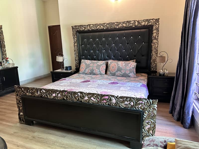 Pure Shesham Bed & Dressing Set 6